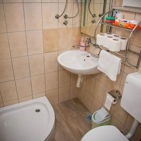 Tatil Evi Nektar Park Bihać